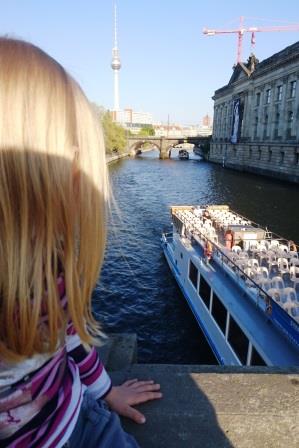 Städtereise mit Kindern, Städtereise mit Kindern wohin, Berlin mit Kindern entdecken, Aktivitäten mit Kindern in Berlin, Berlin mit kleinen Kindern