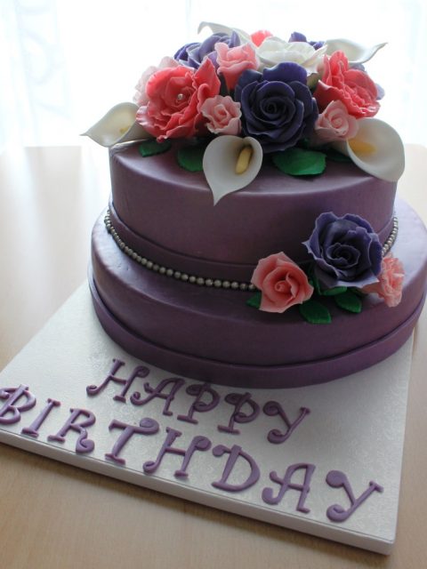 Torte Geburtstag, Geburtstags Motivtorte, Motivtorte Geburtstag, Torte mit Blumen, Zuckerblumen Torte, Zuckerblumen Motivtorte