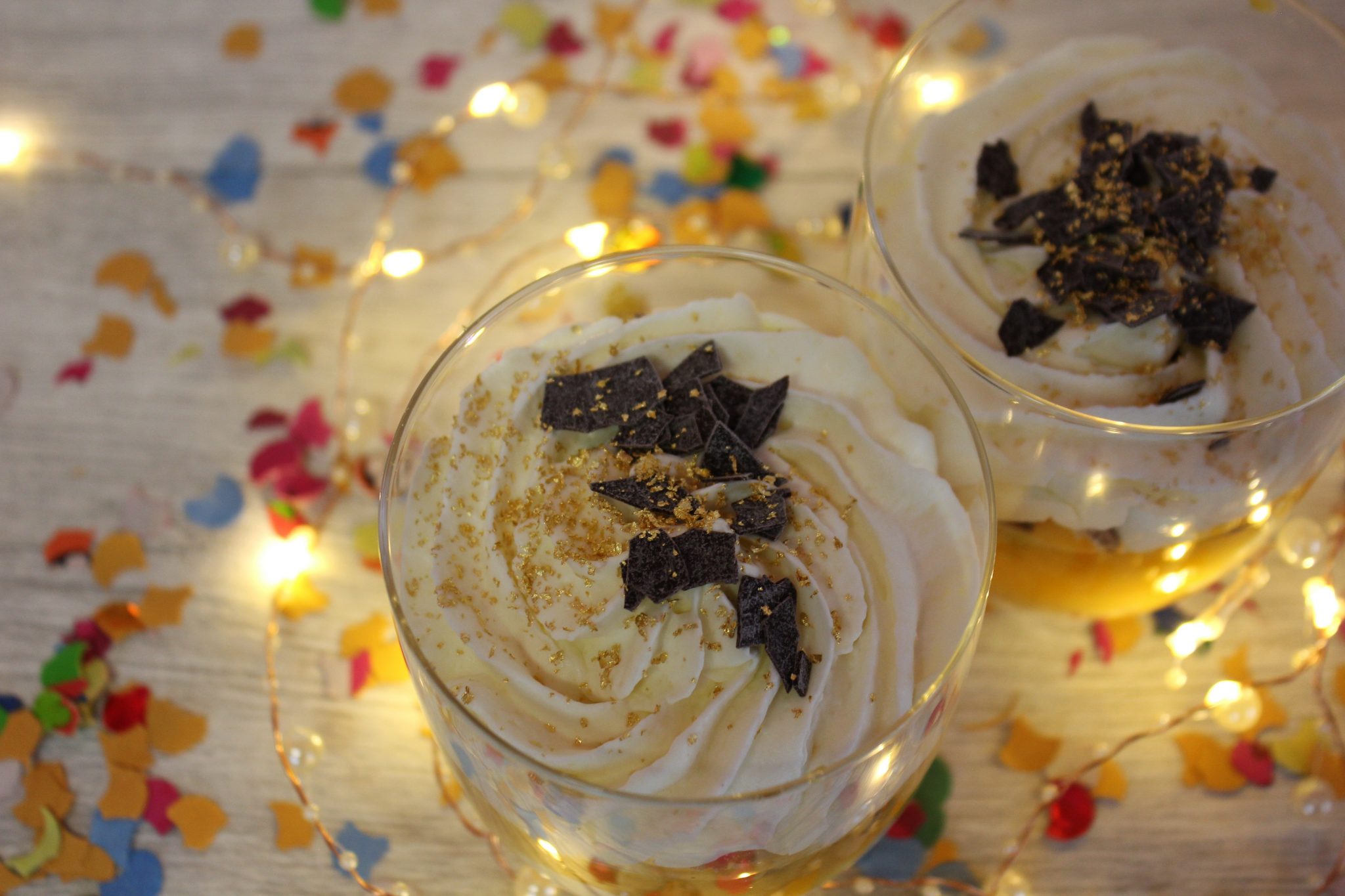 Schnelles Mascarpone Pfirsich Dessert – für Silvester, Geburtstage oder einfach so!