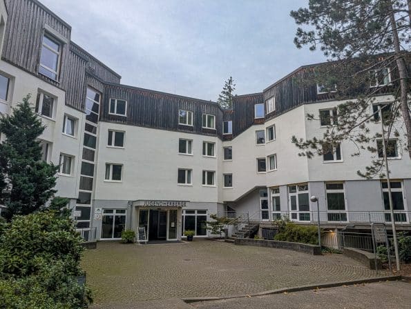 Mit Kindern in Freiburg Warum die Jugendherberge der perfekte Ausgangspunkt für Familien ist, Jugendherberge