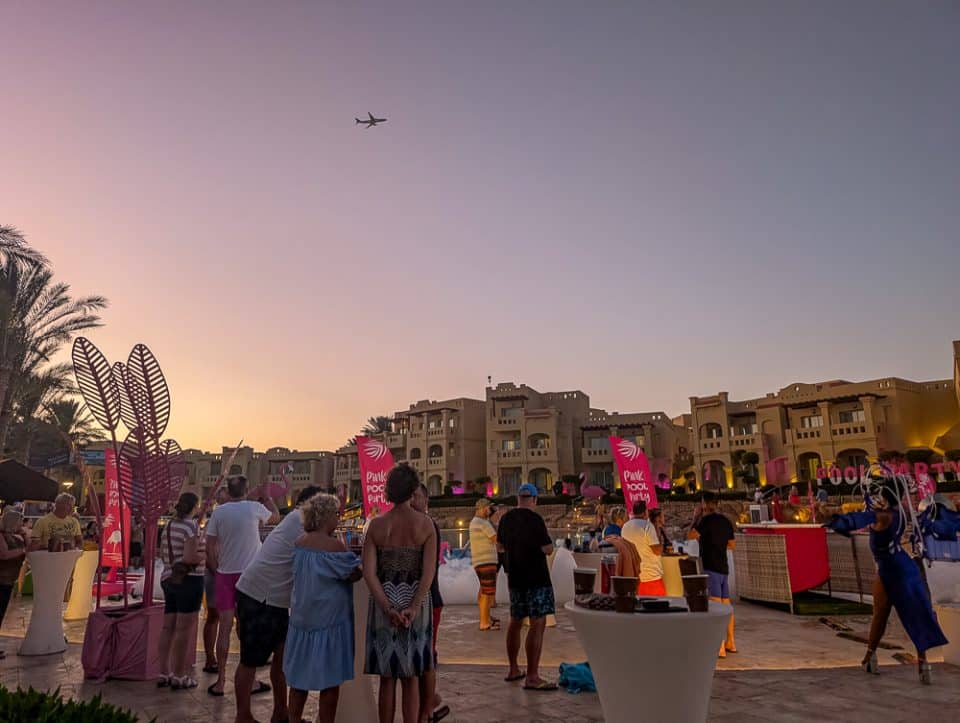 Aktivitäten in Sharm El Sheikh_Die schönsten Ausflüge, Erlebnisse und Tipps - Poolparty im Rixos Sharm - Adult only Hotel -Sharm El Sheikh Aktivitäten