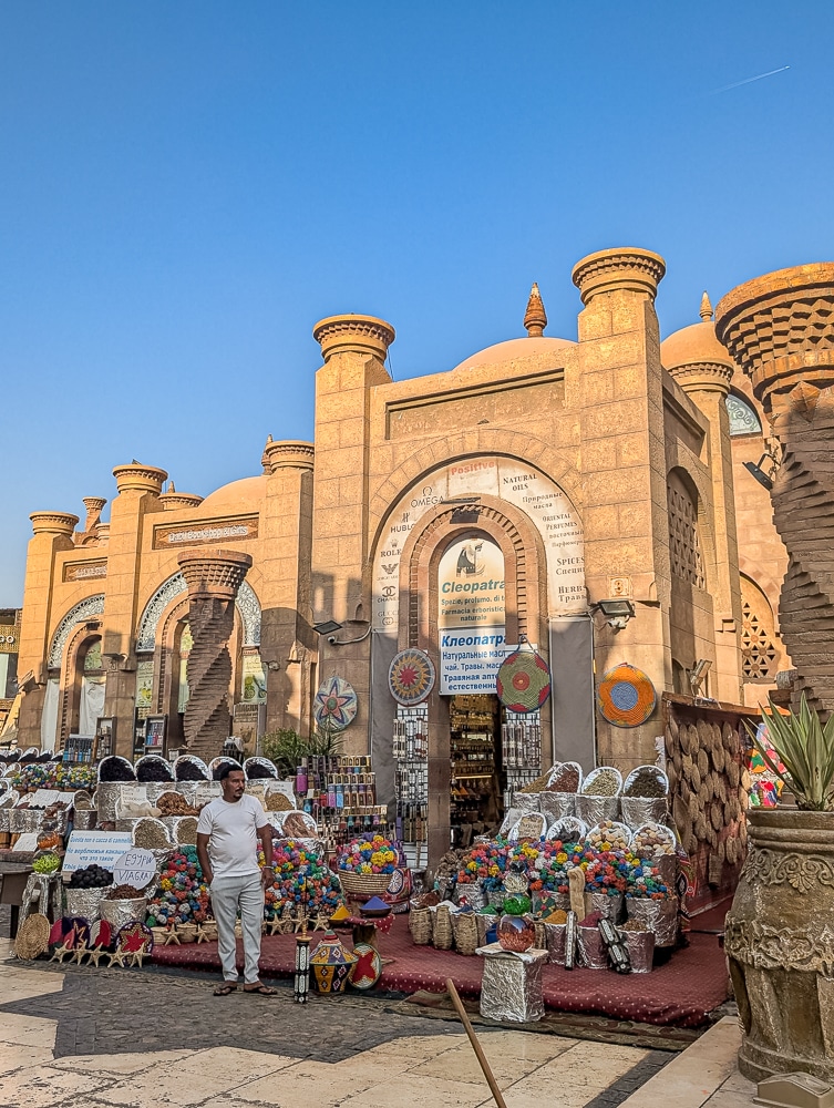 Aktivitäten in Sharm El Sheikh_Die schönsten Ausflüge, Erlebnisse und Tipps - Shooping 