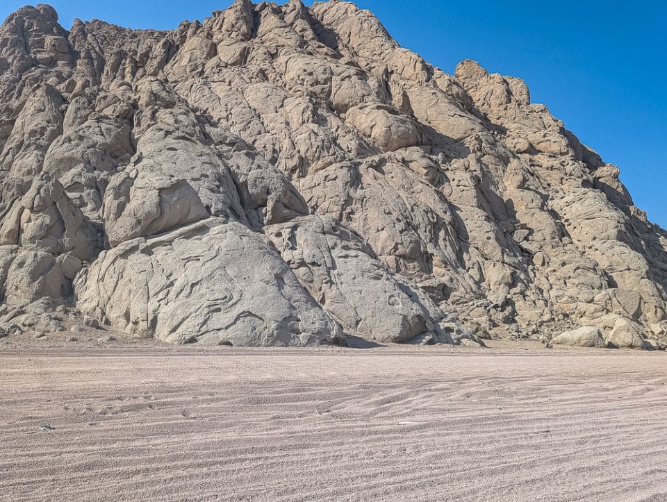 Aktivitäten in Sharm El Sheikh_Die schönsten Ausflüge, Erlebnisse und Tipps - Sinai Wüste