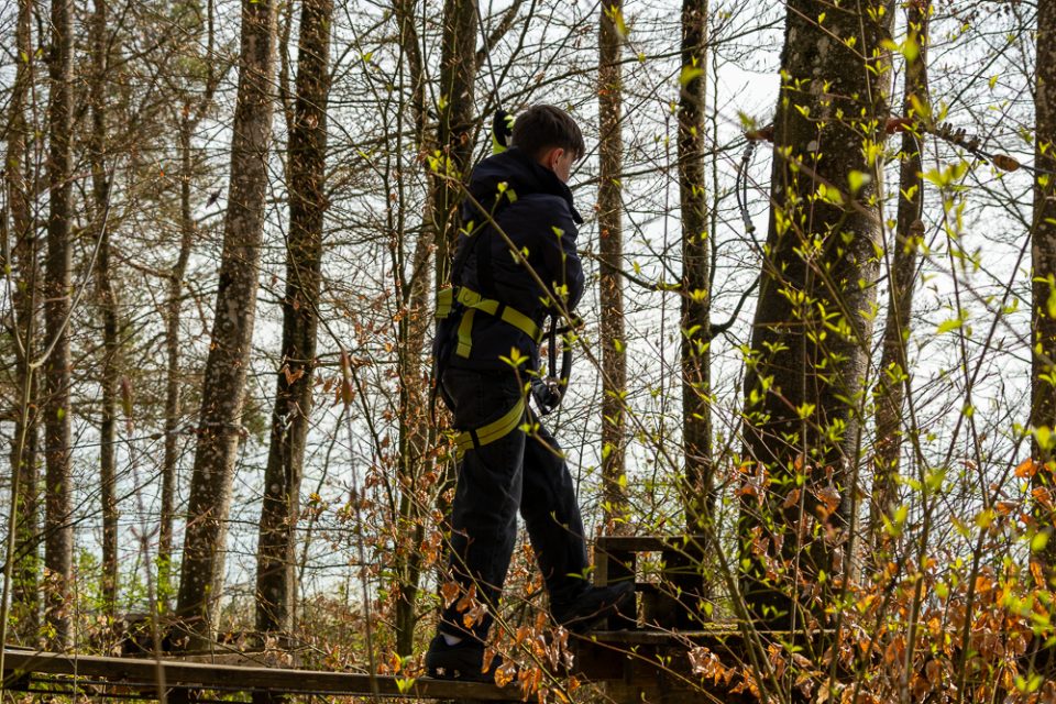 Kind im Kletterwald Rothenburg