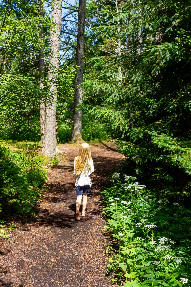 Barfuß durch den Barfußpark in Dornstetten
