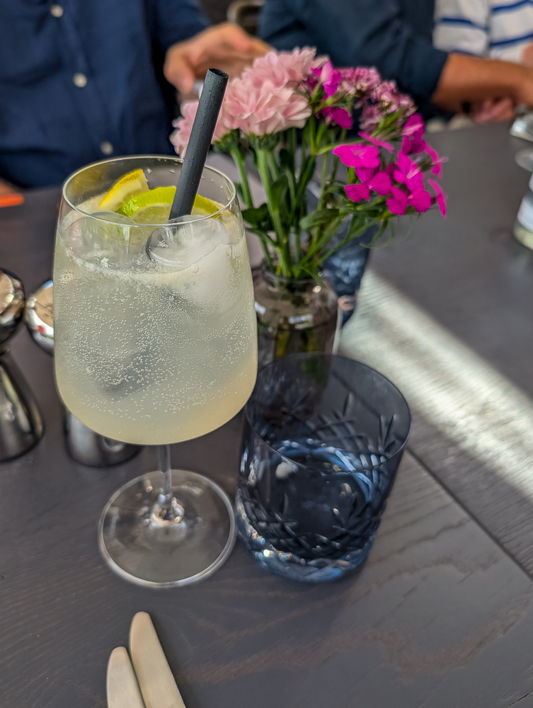 Erfrischendes Getränk im Restaurant 2960 ADDRESS in Rungsted