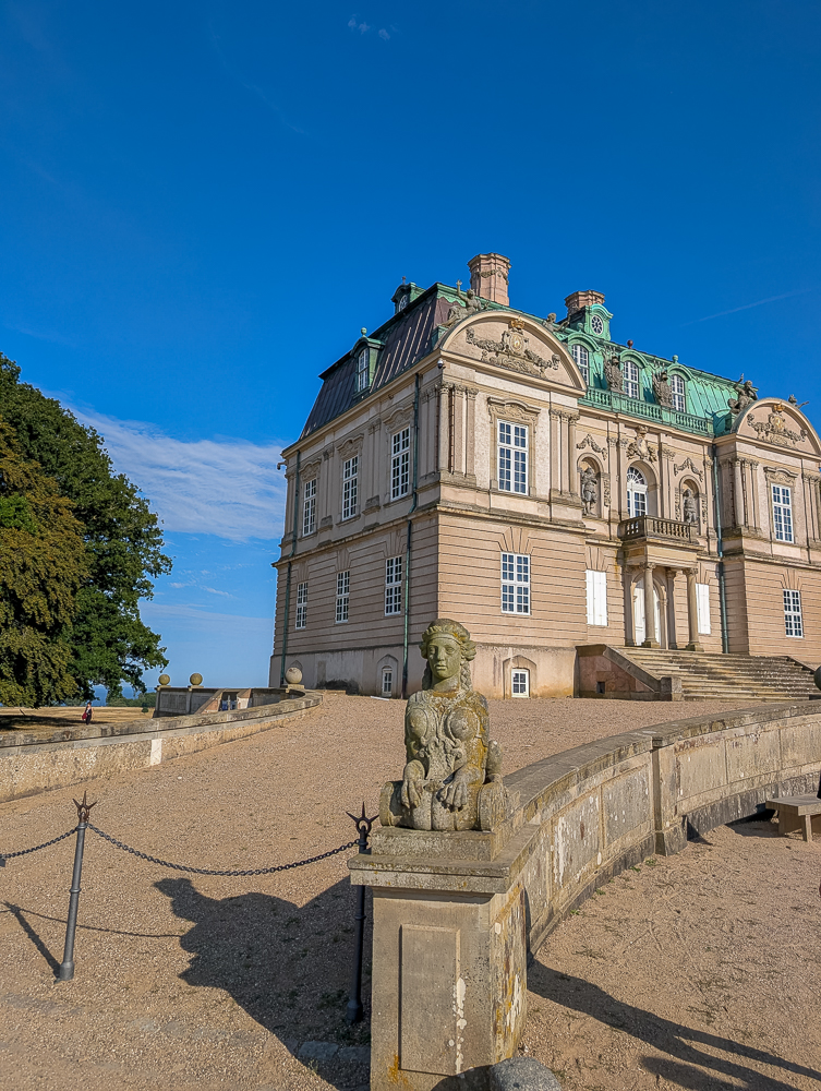 Eremitageslott im Dyrehaven nördlich von Kopenhagen