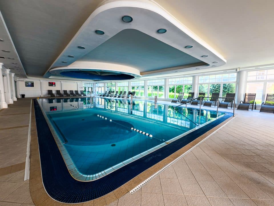 Poolbereich im Ensana Hotel Hvezda in Marienbad