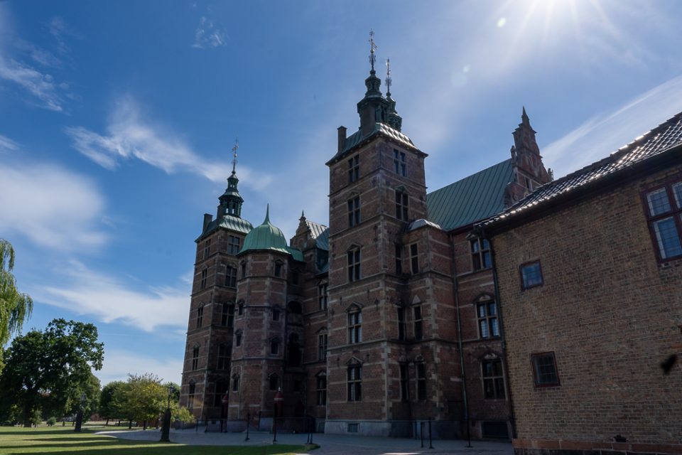 Schloss Rosenborg Kopenhagen von der Seite