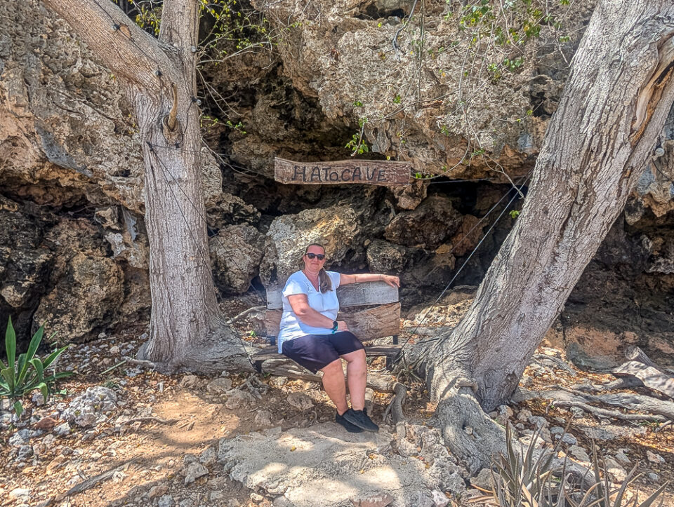 Tropfsteinformationen in den Hato Caves auf Curaçao