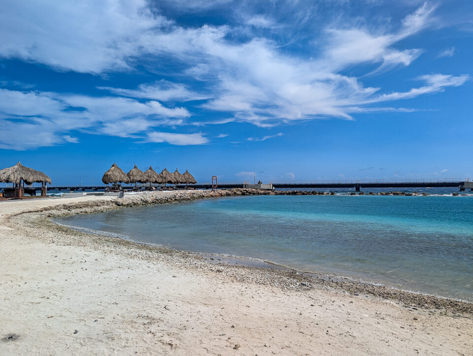 Karibikstrand am Mangrove Beach Corendon auf Curaçao