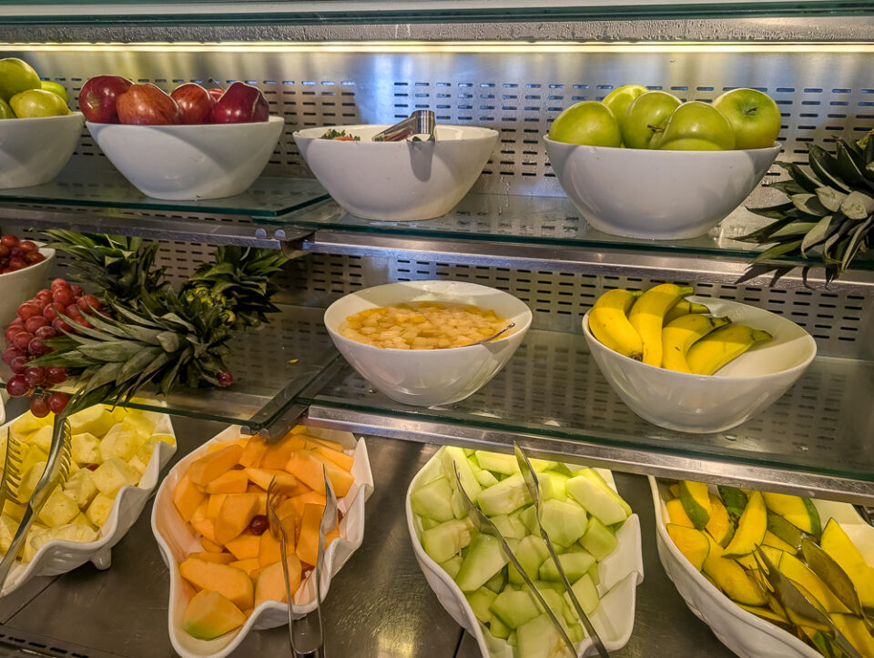 Frisches Obst am Frühstücksbuffet des Mangrove Beach Corendon